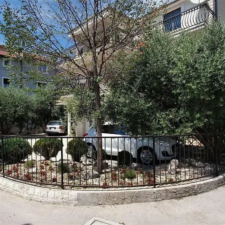 Apartamento Nedjeljko Podstrana